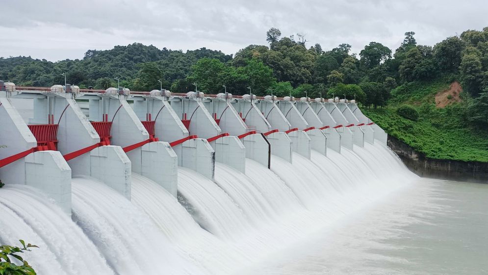 কাপ্তাই হ্রদে সেকেন্ডে ছাড়া হচ্ছে ১লাখ ৩০ হাজার কিউসেক পানি