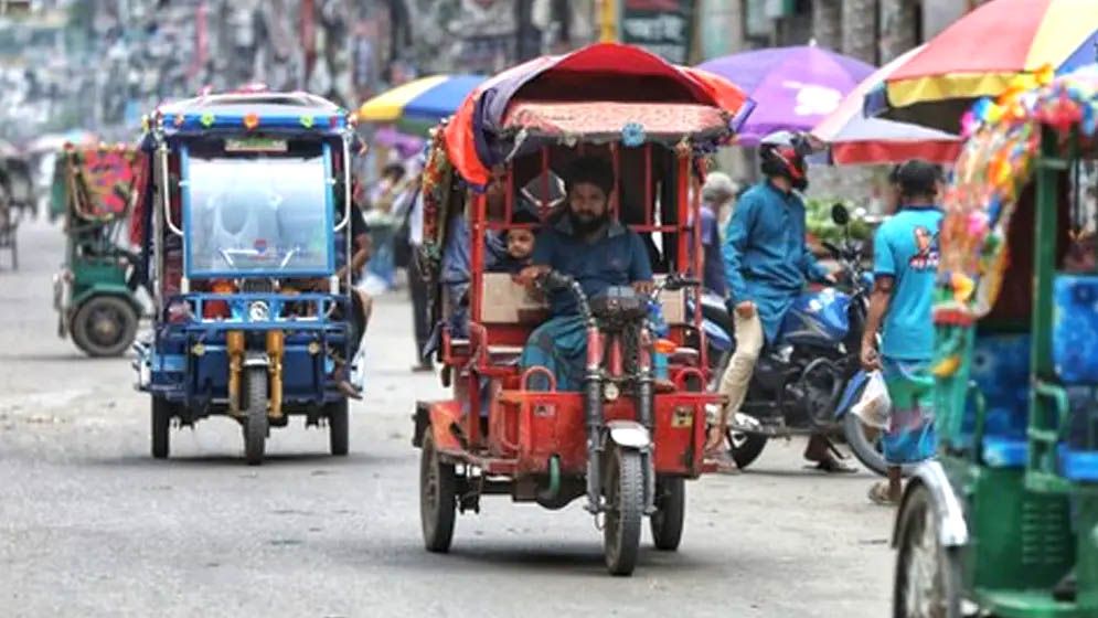 ঢাকা মহানগরে তিন দিনের মধ্যে ব্যাটারিচালিত রিকশা বন্ধের নির্দেশ