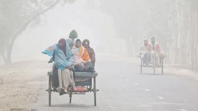 তীব্র শীতে কাঁপছে উত্তরের জনপদ