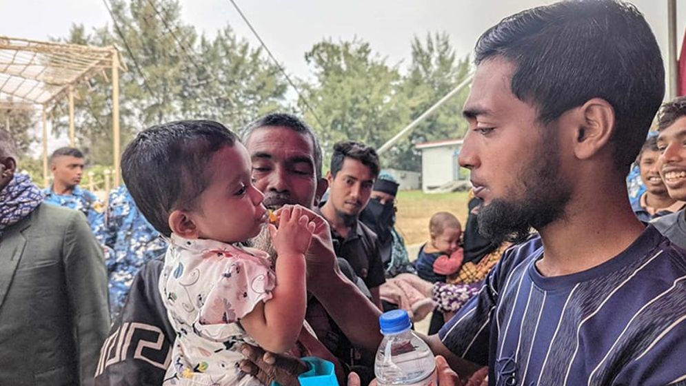 ভারত থেকে মুক্তি পাওয়া ৯০ জেলে ফিরলেন পরিবারের কাছে