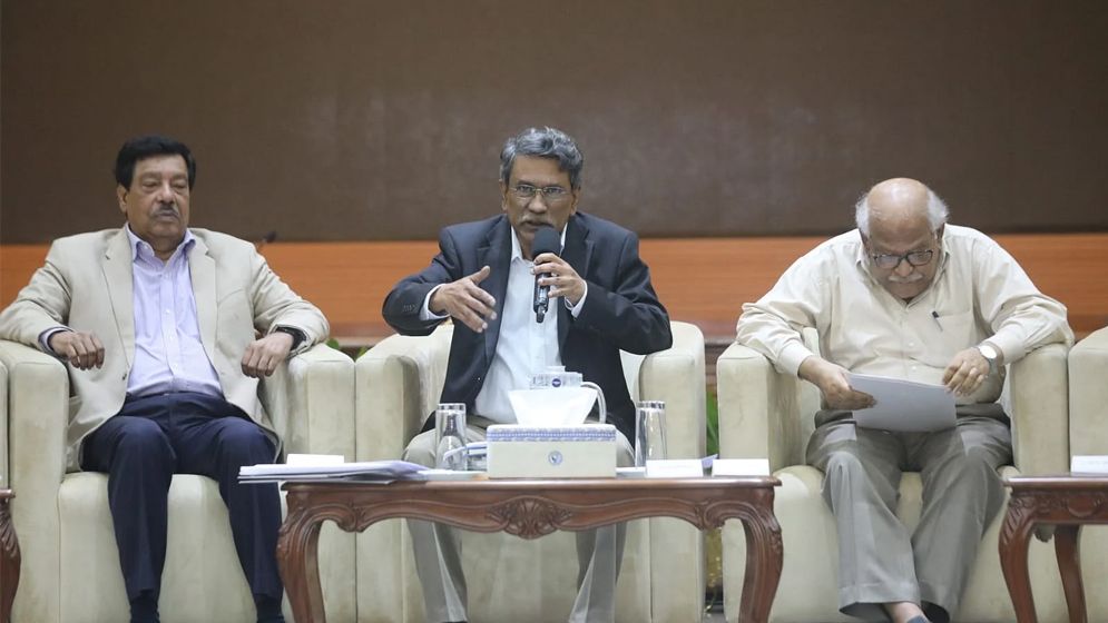 রাজনৈতিক দলগুলোর মতের আলোকেই হবে জুলাই সনদ: আলী রীয়াজ